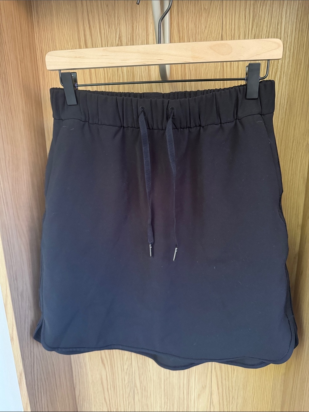 Lululemon Black Drawstring Skirt